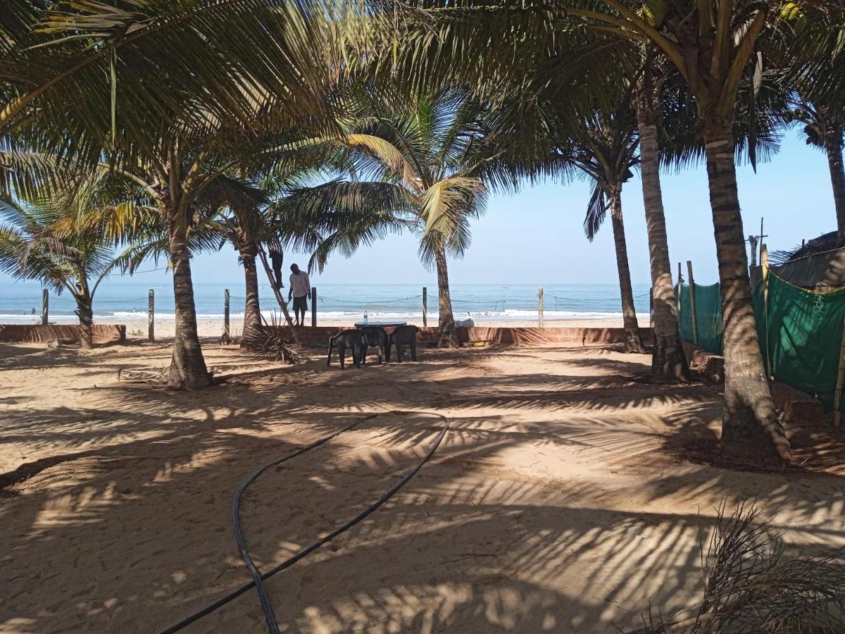 Nisarga Homestay And Beach Resort Gokarna Gokarna  Exterior foto